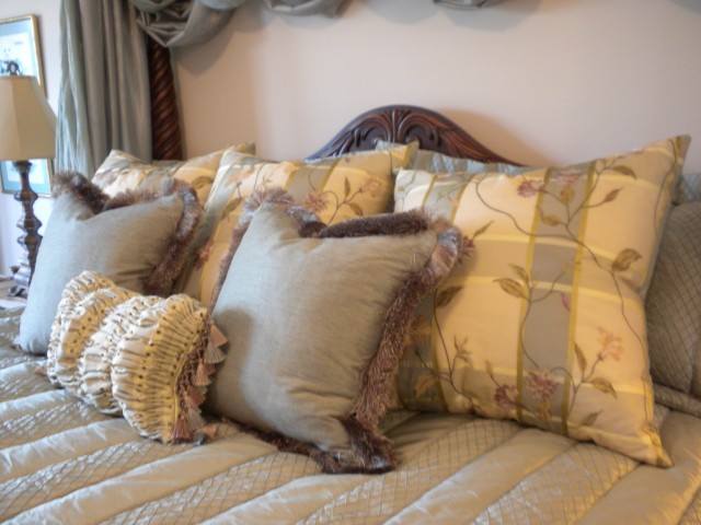 bedding19aug2.jpg