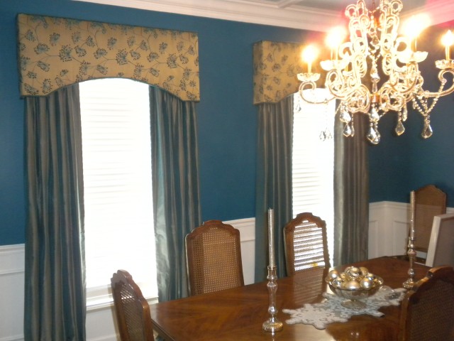cornices19aug3.jpg